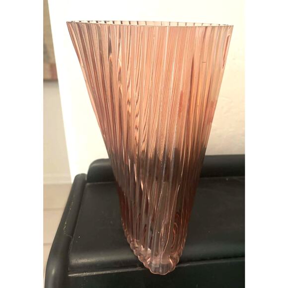 Vintage 1960s Pink Ribbed Glass Vase Made in Japan 10” Tall Mid Century Modern - Picture 4 of 5
